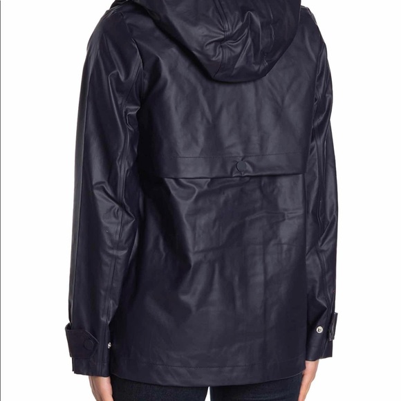 NWT- SAILAWAY SHORT WATERPROOF RAINCOAT- Navy - Picture 2 of 5